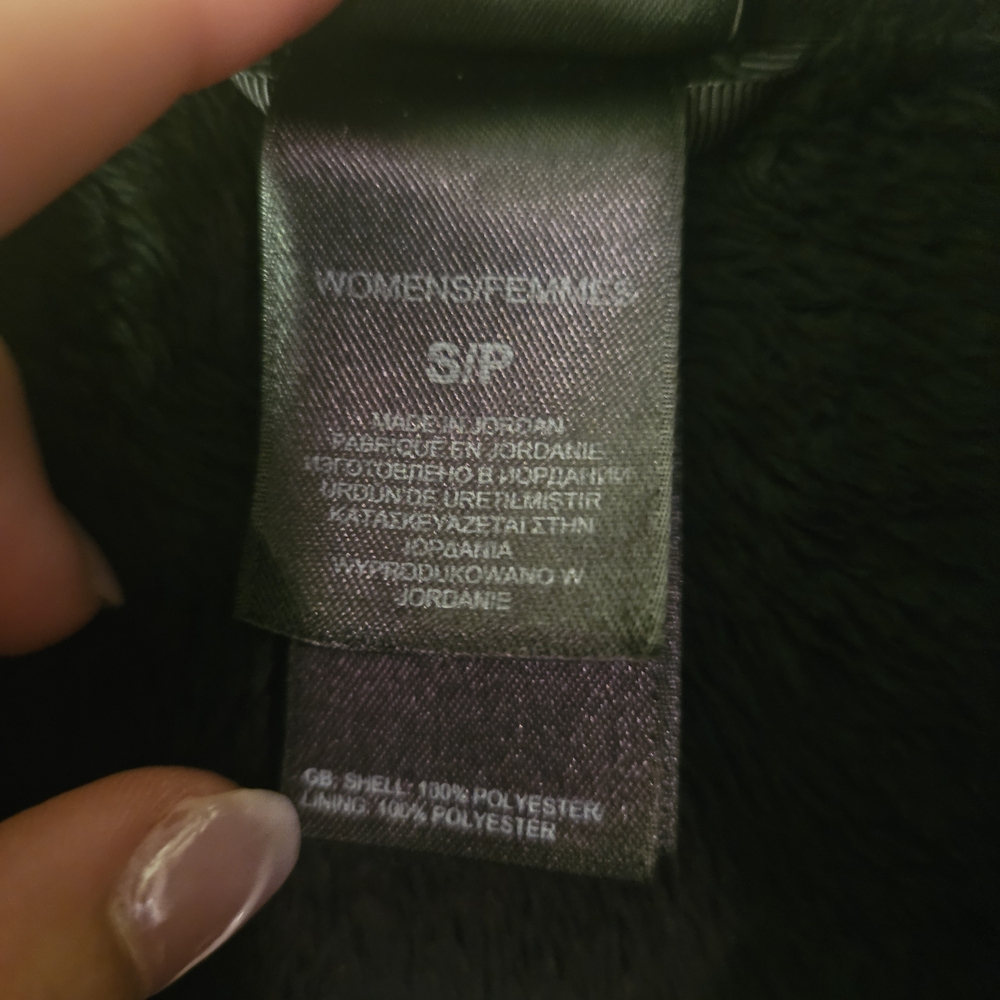 The North Face Black Fleece Jacket - Picture 3 of 3